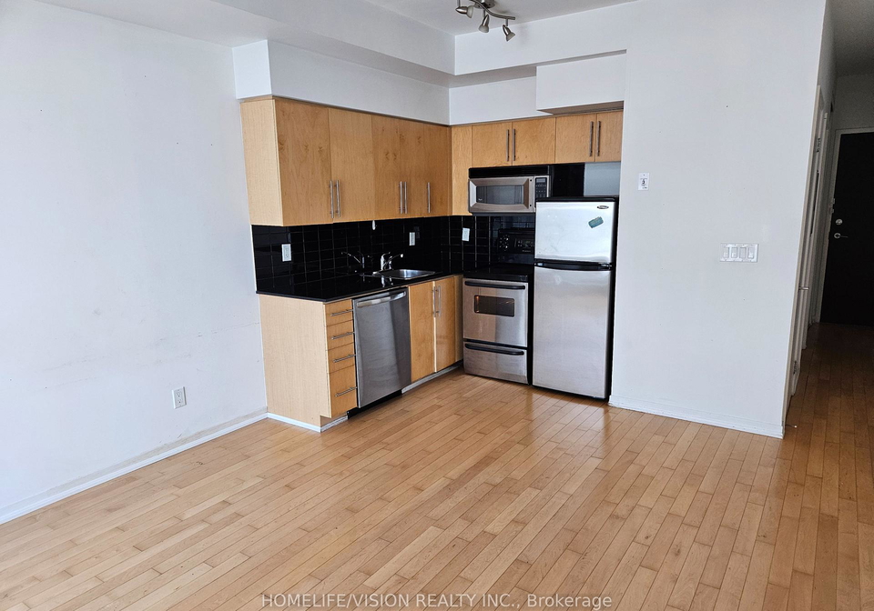 231-fort-york-boulevard-toronto-toronto-ontario-c13546600