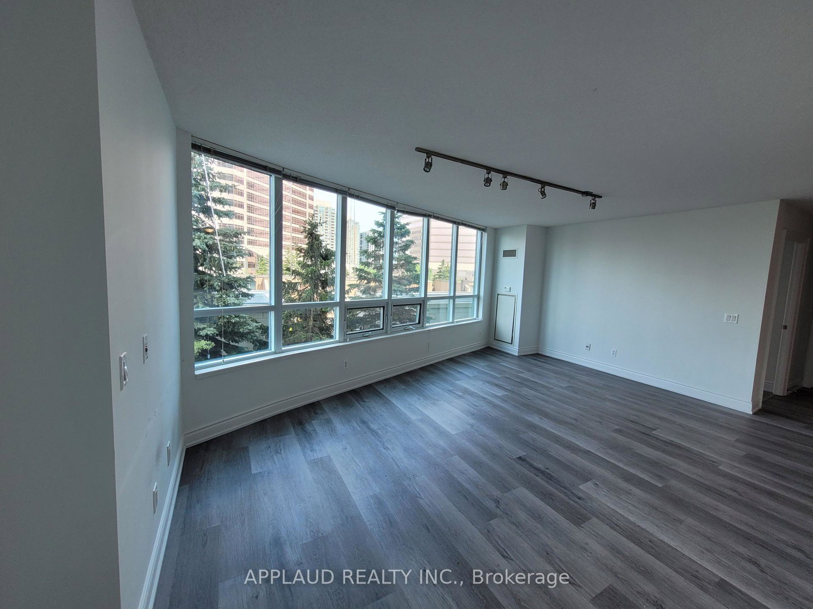 25-greenview-avenue-toronto-toronto-ontario-c13546804
