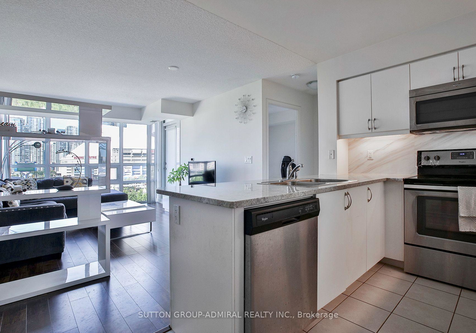 25-lower-simcoe-street-toronto-toronto-ontario-c13546834