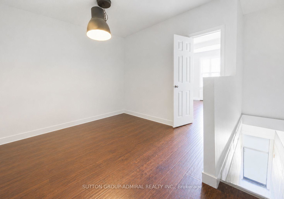 193-12-baldwin-street-toronto-toronto-ontario-c13546868