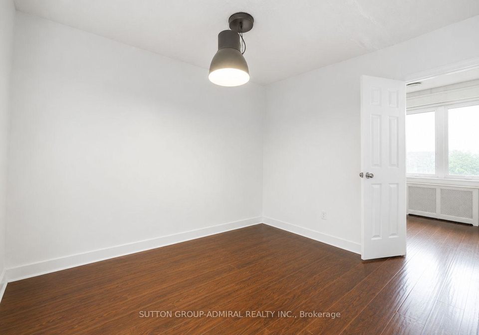 193-12-baldwin-street-toronto-toronto-ontario-c13546868