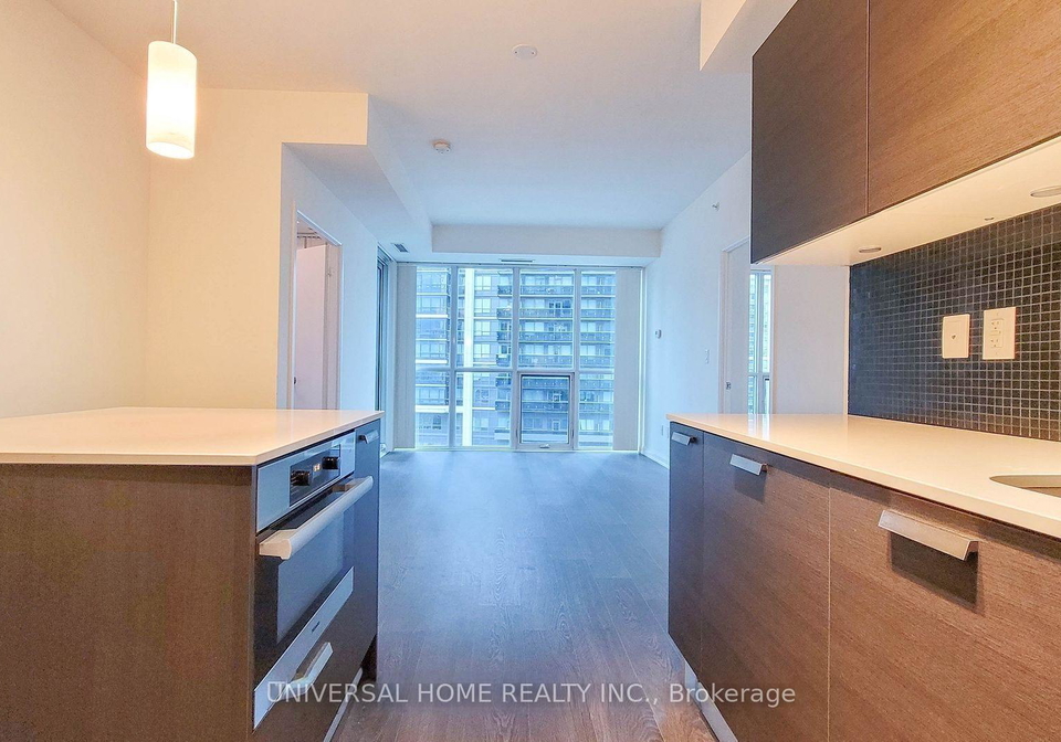 9-bogert-avenue-toronto-toronto-ontario-c13546968