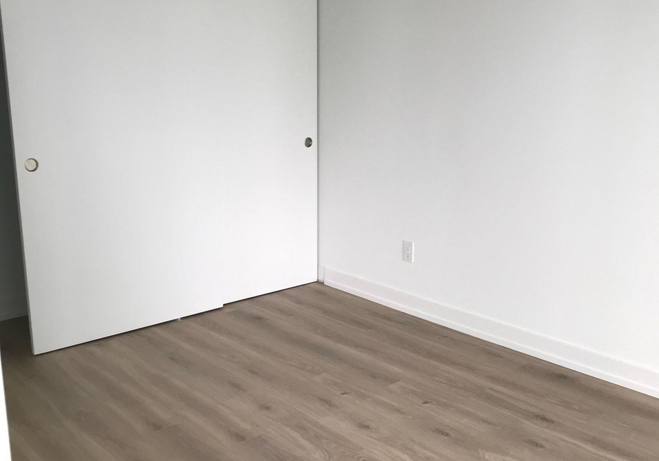 161-roehampton-avenue-toronto-toronto-ontario-c13547058
