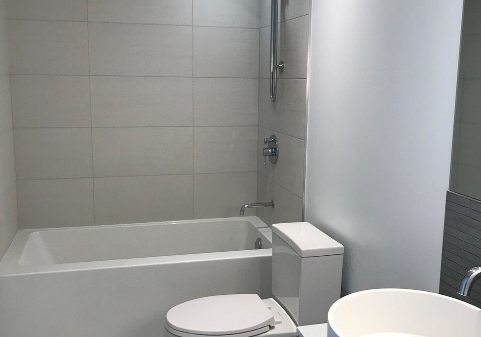 161-roehampton-avenue-toronto-toronto-ontario-c13547058