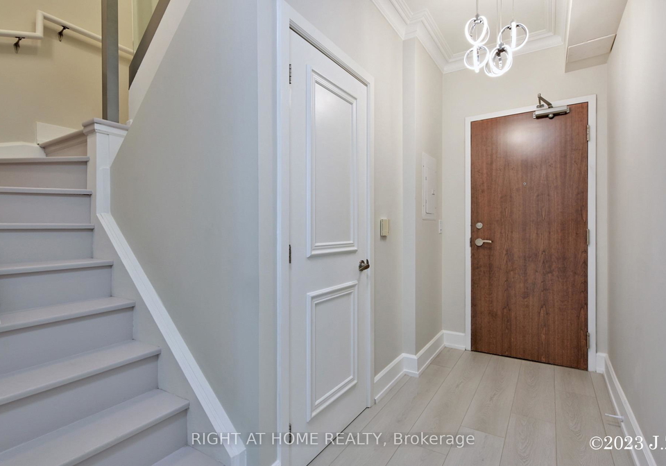 650-sheppard-avenue-e-toronto-north-york-ontario-c13547492