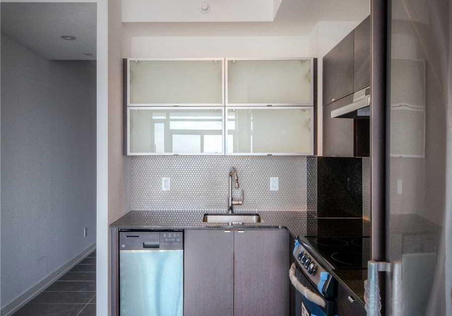 170-fort-york-boulevard-toronto-toronto-ontario-c13547666