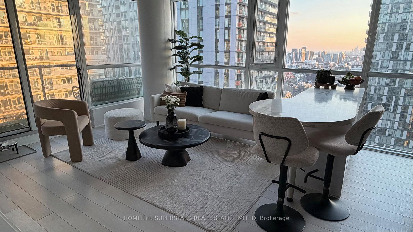 290-adelaide-street-w-toronto-toronto-ontario-c13547826