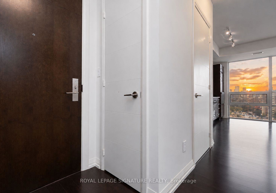 460-adelaide-street-e-toronto-toronto-ontario-c13547868