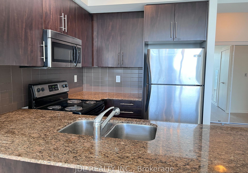 65-bremner-boulevard-toronto-toronto-ontario-c13547958