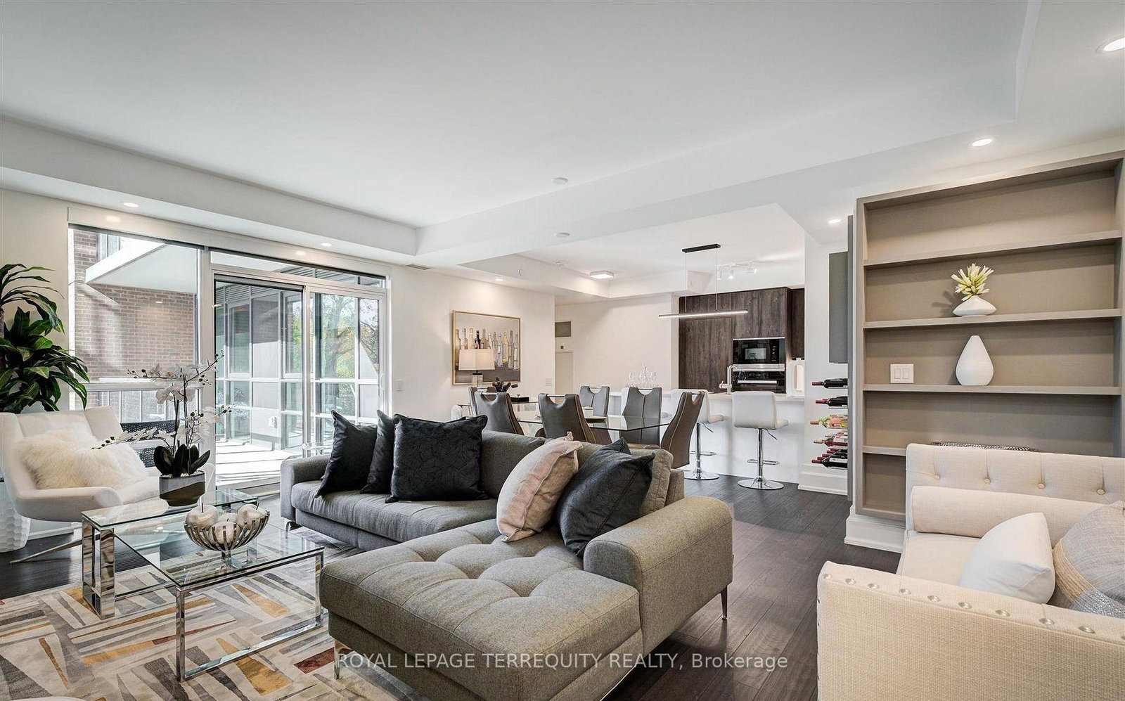 3-southvale-drive-toronto-east-york-ontario-c13548236