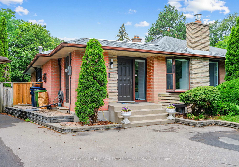 18-tuna-court-toronto-north-york-ontario-c13548636