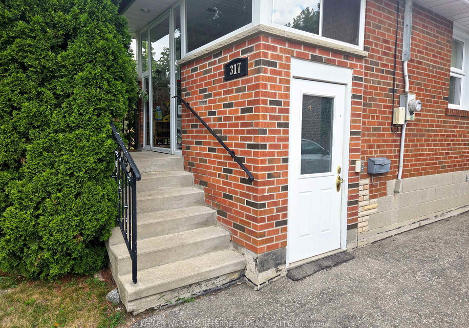 317-patricia-avenue-toronto-toronto-ontario-c13548726