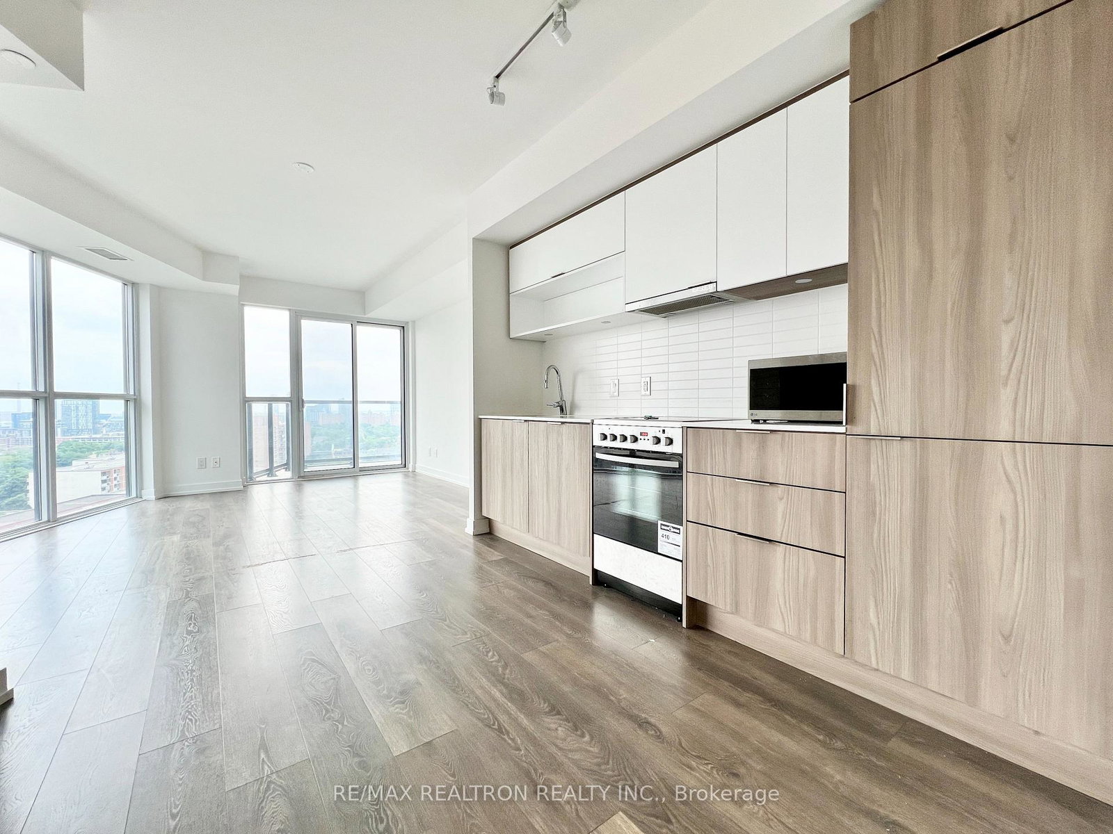 159-wellesley-street-e-toronto-toronto-ontario-c13549256