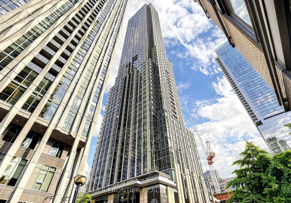 11-yorkville-avenue-toronto-toronto-ontario-c13549996