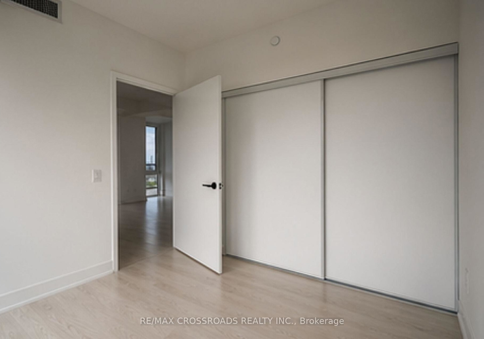 308-jarvis-street-toronto-toronto-ontario-c13550400