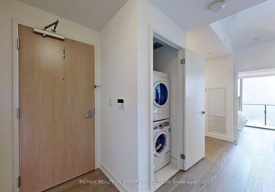 11-wellesley-street-w-toronto-toronto-ontario-c13550516