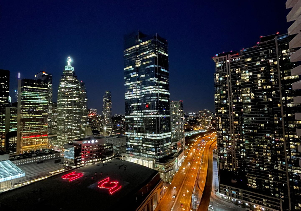 100-harbour-street-toronto-toronto-ontario-c13550532