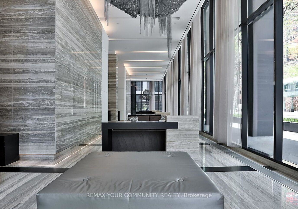 110-charles-street-e-toronto-toronto-ontario-c13550542