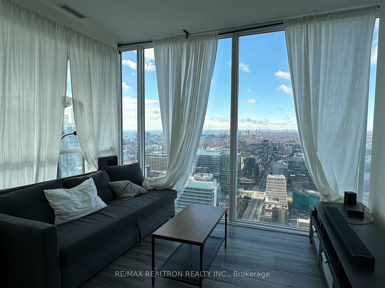 15-grenville-street-toronto-toronto-ontario-c13550686