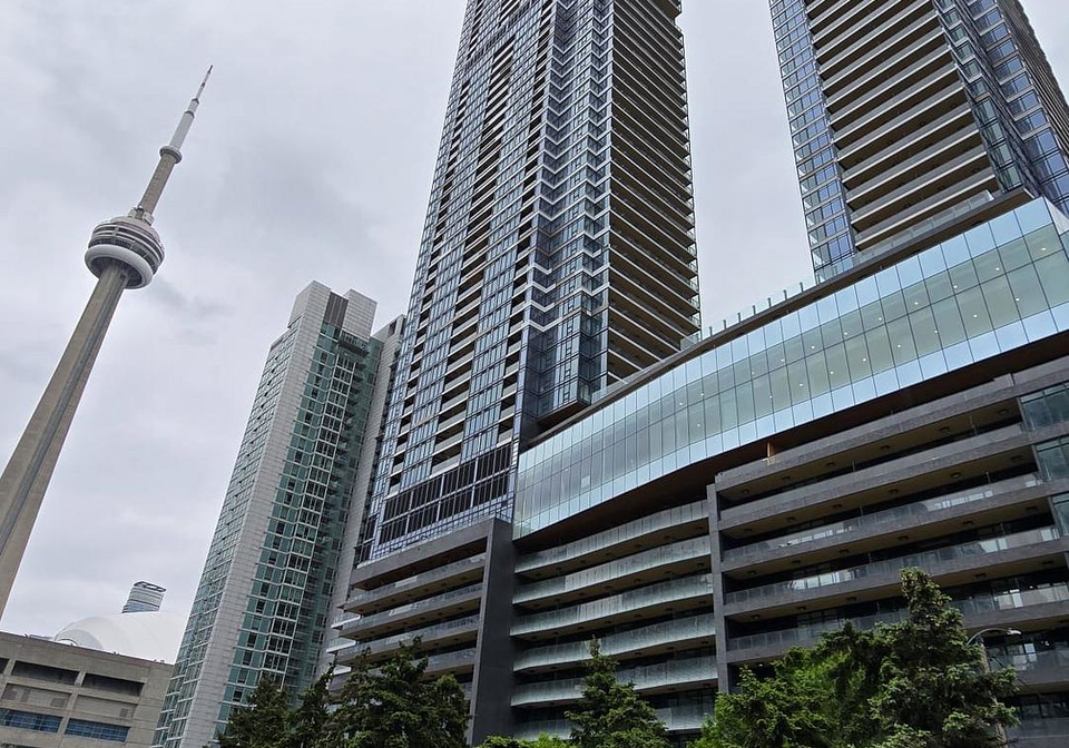 3-concord-cityplace-way-toronto-toronto-ontario-c13551808