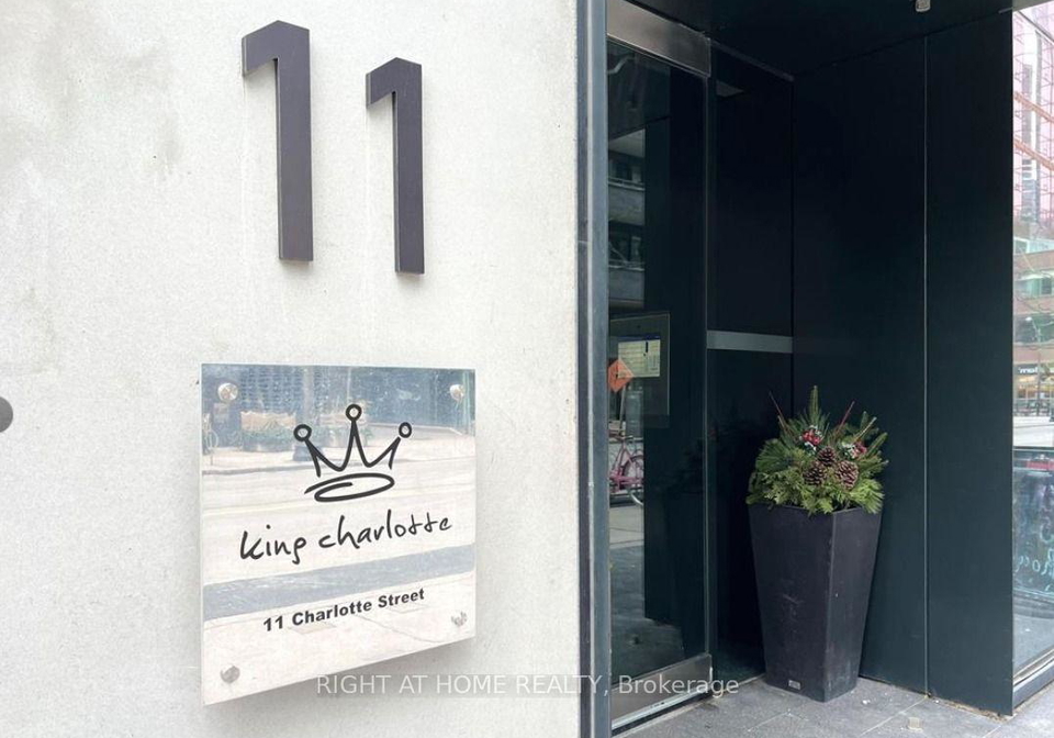 11-charlotte-street-toronto-toronto-ontario-c13552074