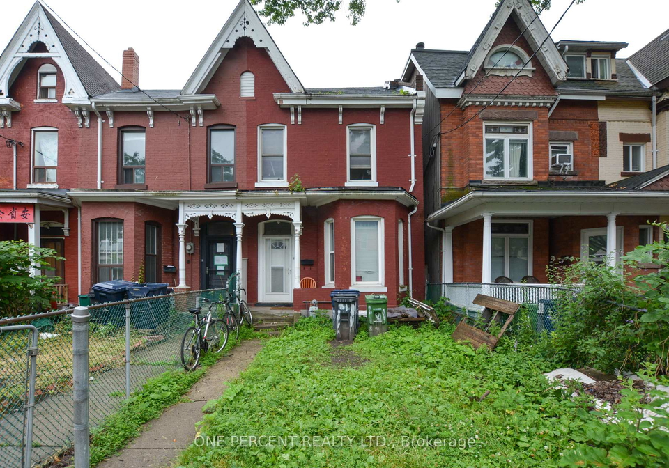 81-baldwin-street-toronto-toronto-ontario-c13552486