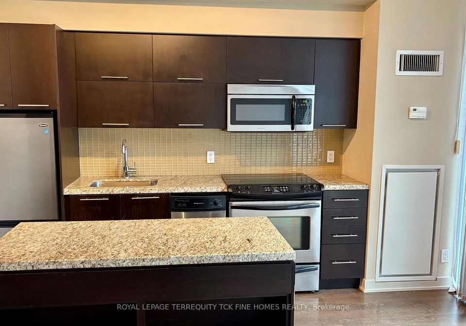 21-nelson-street-toronto-toronto-ontario-c13552794