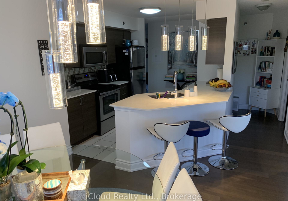 760-sheppard-avenue-w-toronto-toronto-ontario-c13552916