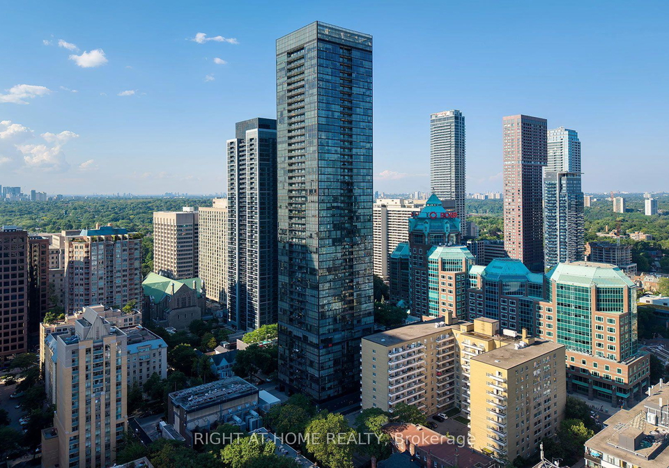 101-charles-street-e-toronto-toronto-ontario-c13552998