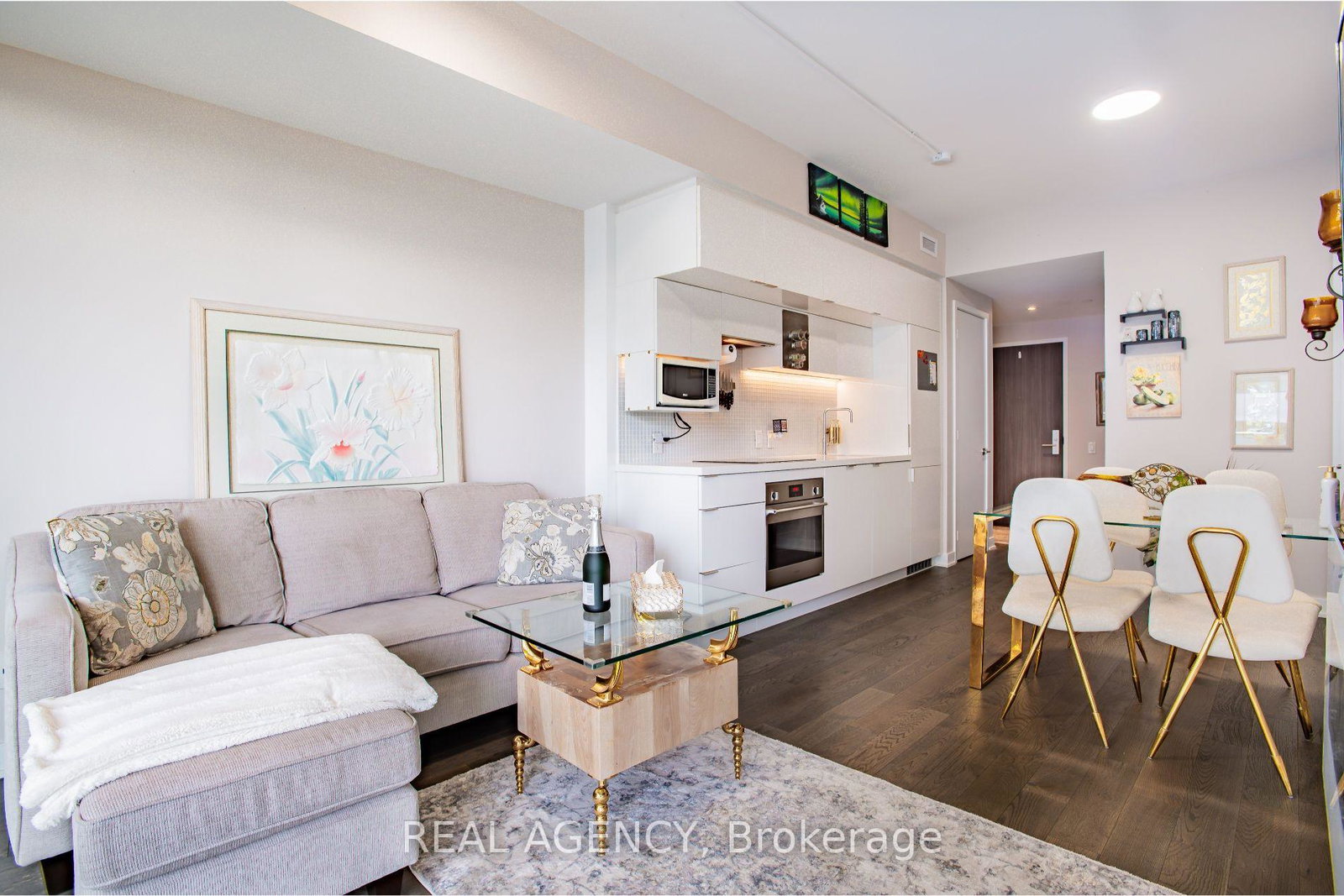 185-roehampton-avenue-toronto-toronto-ontario-c13553052