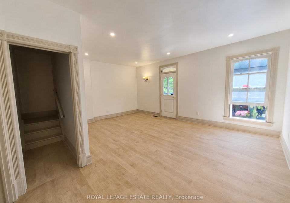 561-parliament-street-toronto-toronto-ontario-c13553066
