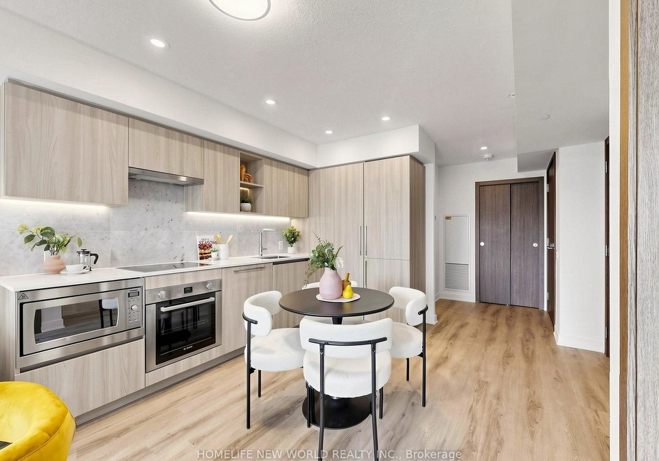 17-bathurst-street-toronto-toronto-ontario-c13553186