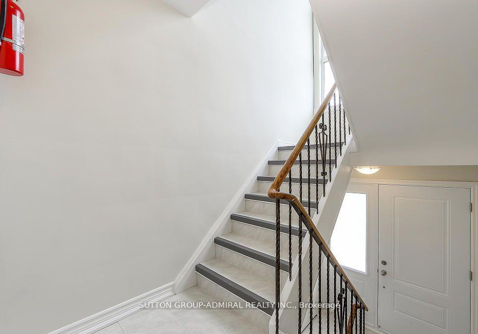 28-garthdale-court-toronto-toronto-ontario-c13553358
