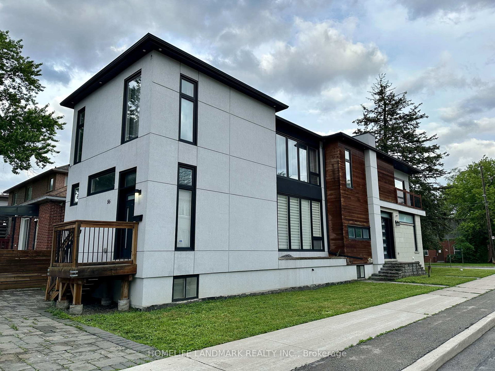 86-pemberton-avenue-toronto-north-york-ontario-c13553770