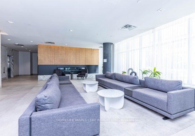 180-fairview-mall-drive-toronto-north-york-ontario-c13553850