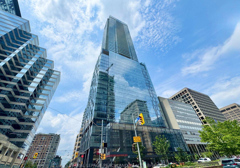 488-university-avenue-toronto-toronto-ontario-c13553922
