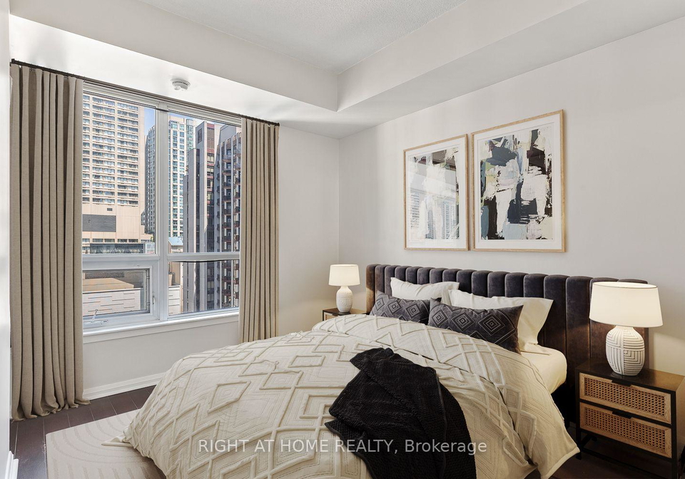 35-hayden-street-toronto-toronto-ontario-c13553924