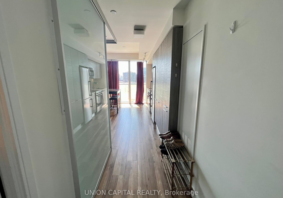 28-wellesley-street-e-toronto-toronto-ontario-c13554018