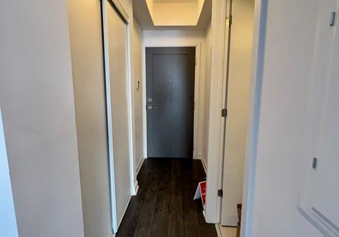 42-charles-street-e-toronto-toronto-ontario-c13554034