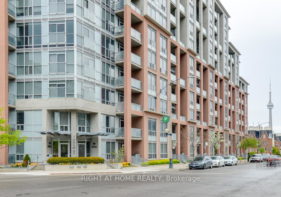 1-shaw-street-toronto-toronto-ontario-c13554070