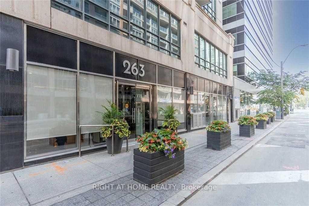 263-wellington-street-w-toronto-toronto-ontario-c13554208