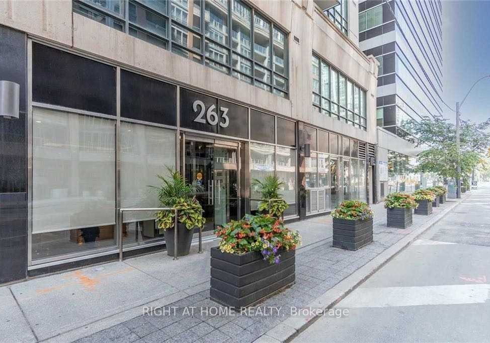 263-wellington-street-w-toronto-toronto-ontario-c13554208