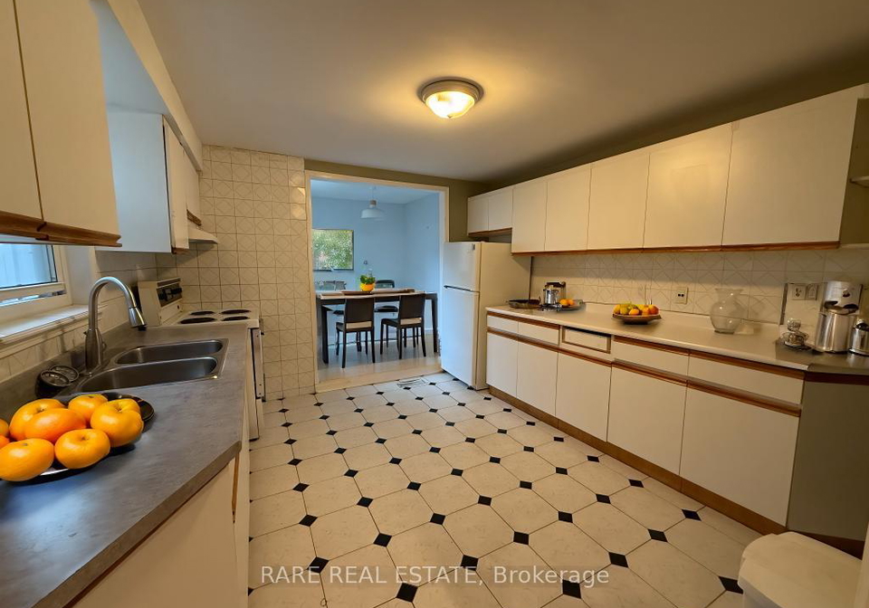 97-trinity-street-toronto-toronto-ontario-c13554644