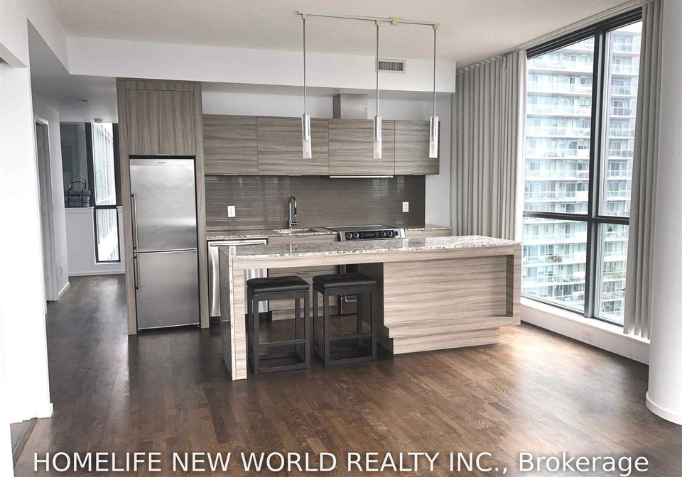 8-charlotte-street-toronto-toronto-ontario-c13554792
