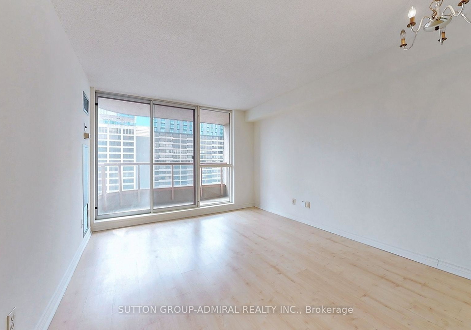736-bay-street-toronto-toronto-ontario-c13554916