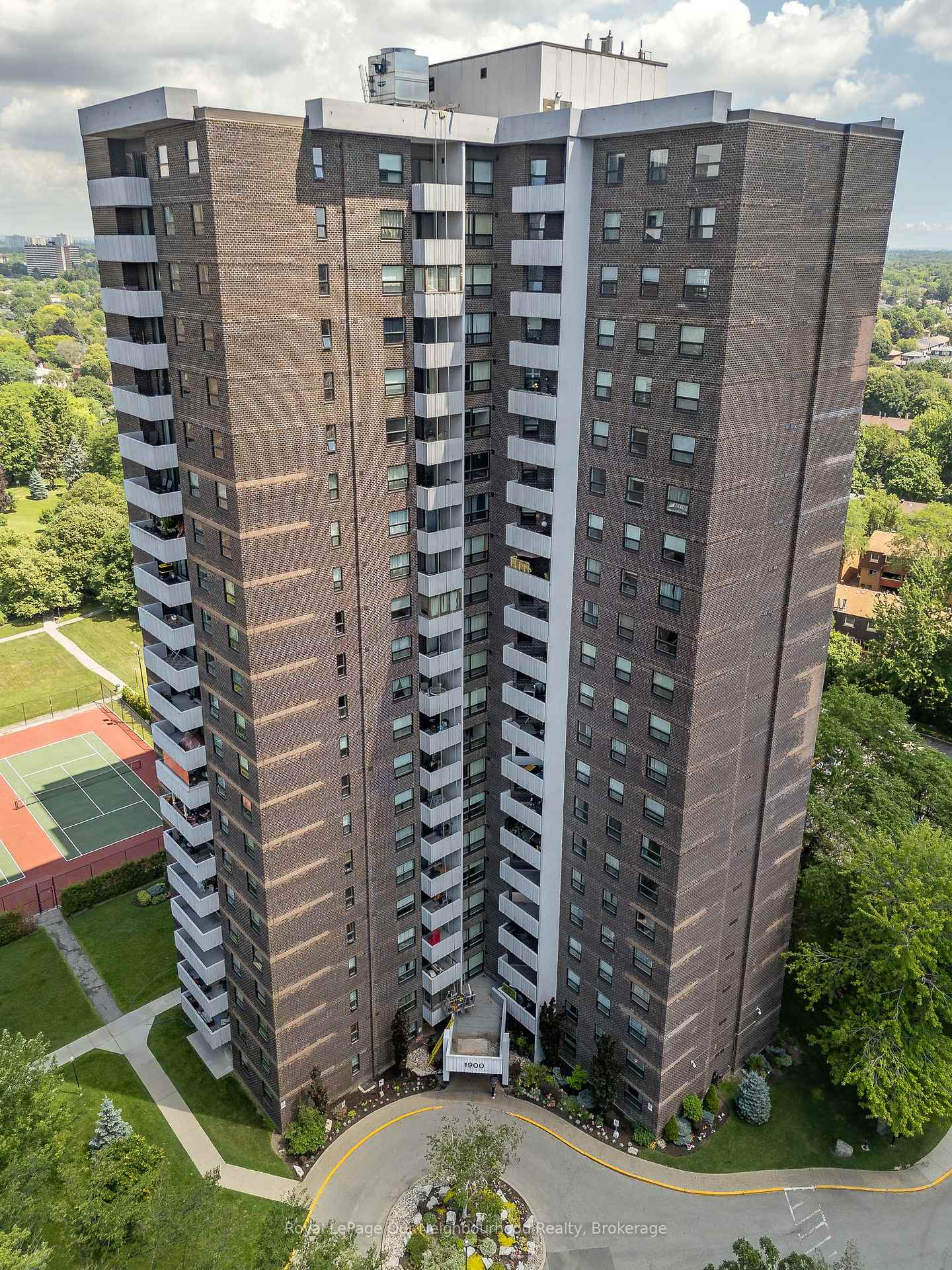 1900-sheppard-avenue-e-toronto-north-york-ontario-c13555024