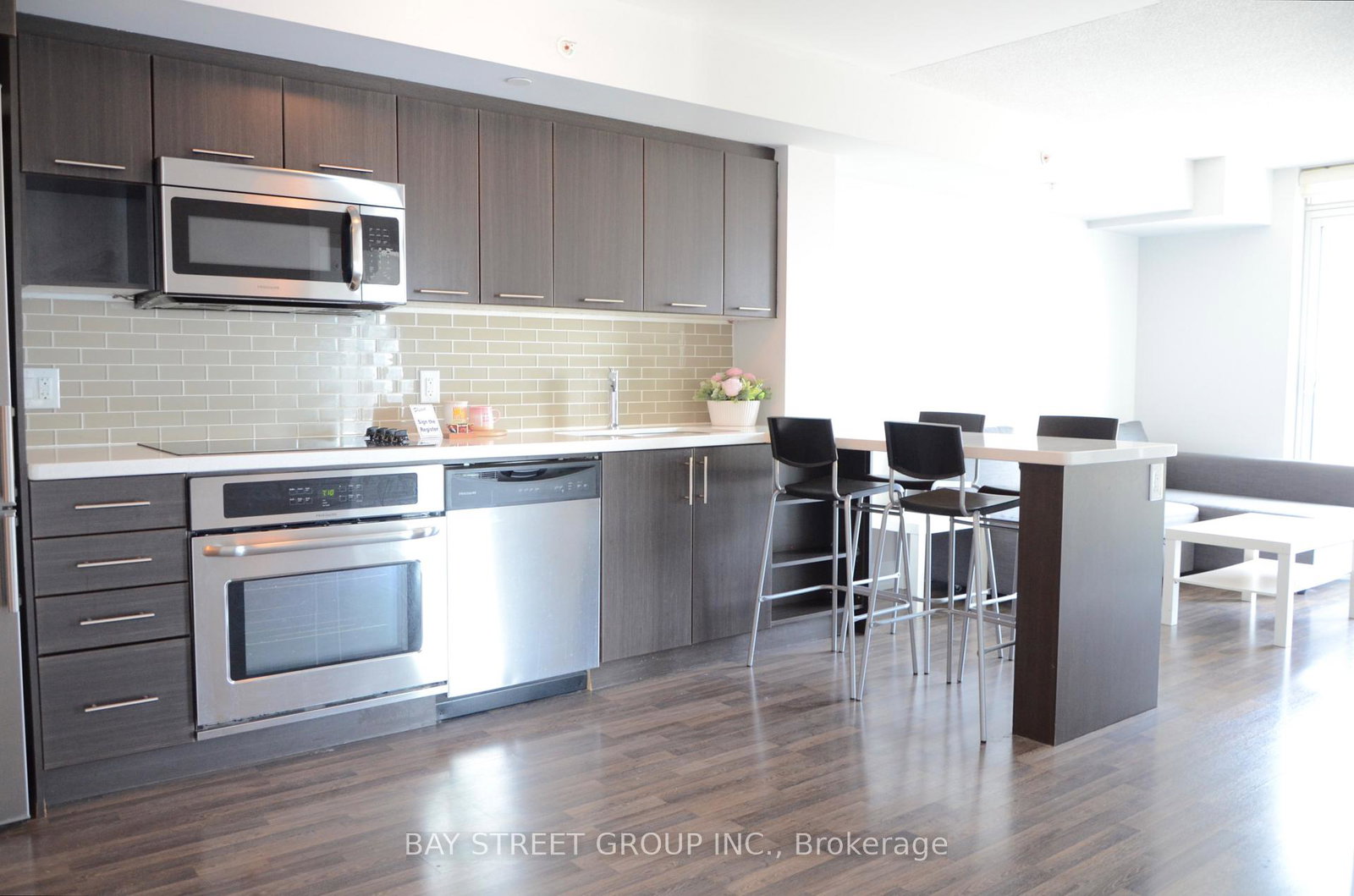 555-wilson-avenue-toronto-toronto-ontario-c13555168