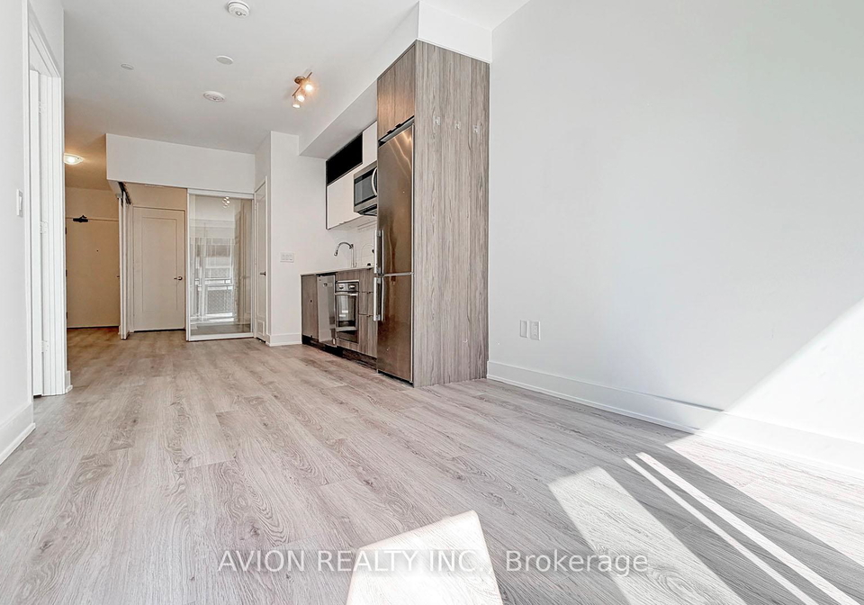 60-princess-street-toronto-toronto-ontario-c13555218