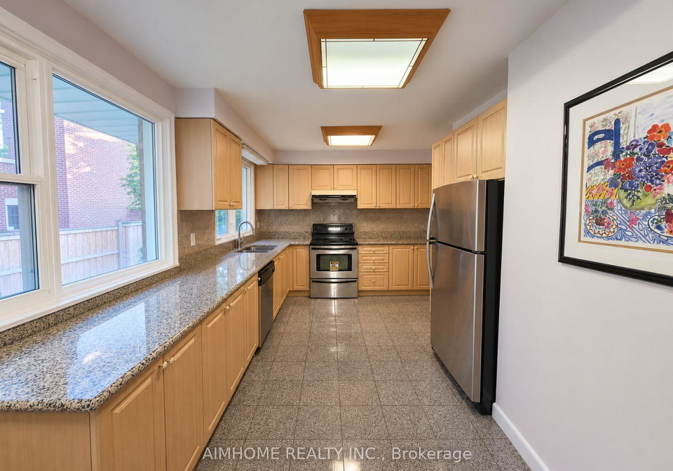 25-burbank-drive-toronto-north-york-ontario-c13555256