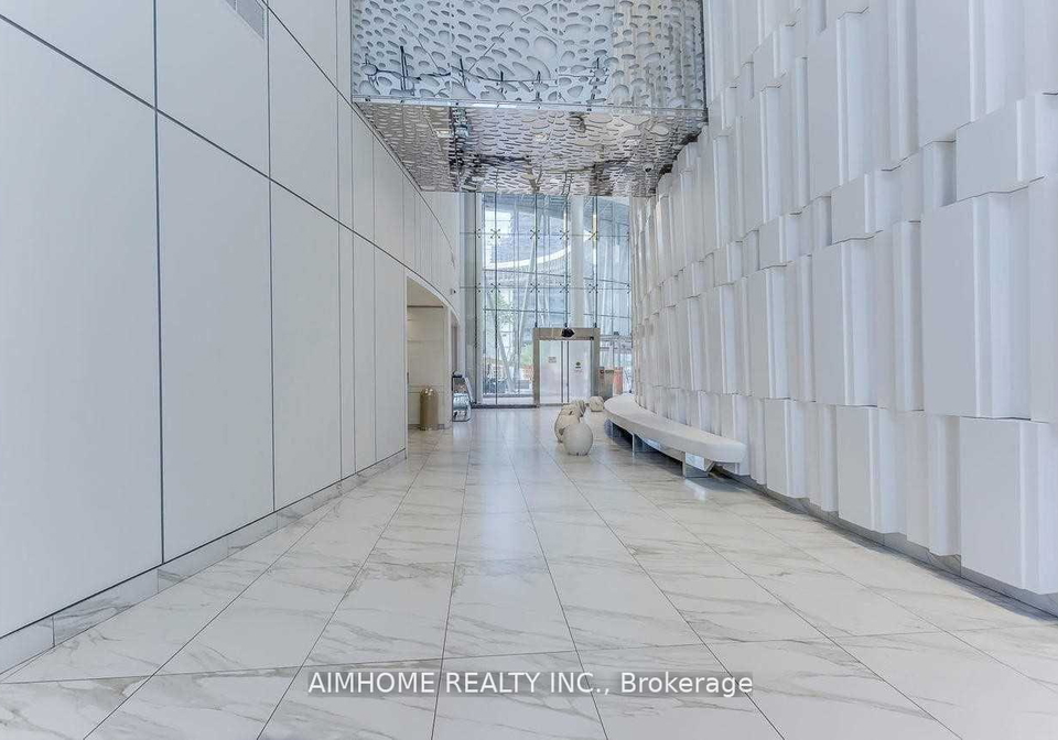 12-york-street-toronto-toronto-ontario-c13555288